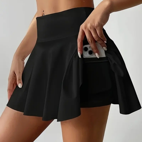 Dresses & Skirts - NEW! Black Athltic Tennis / Pickleball Skirt with Pocket